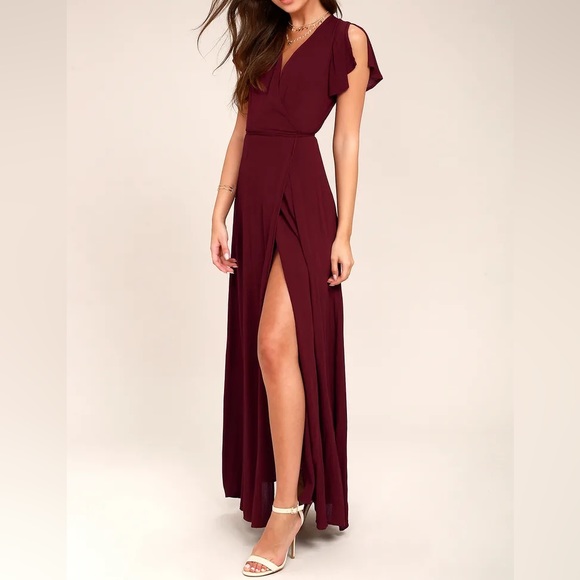 Lulus Dresses & Skirts - Lulus Wrap Maxi Dress Women,s Medium Burgundy Short Sleeve Slit Flutter New